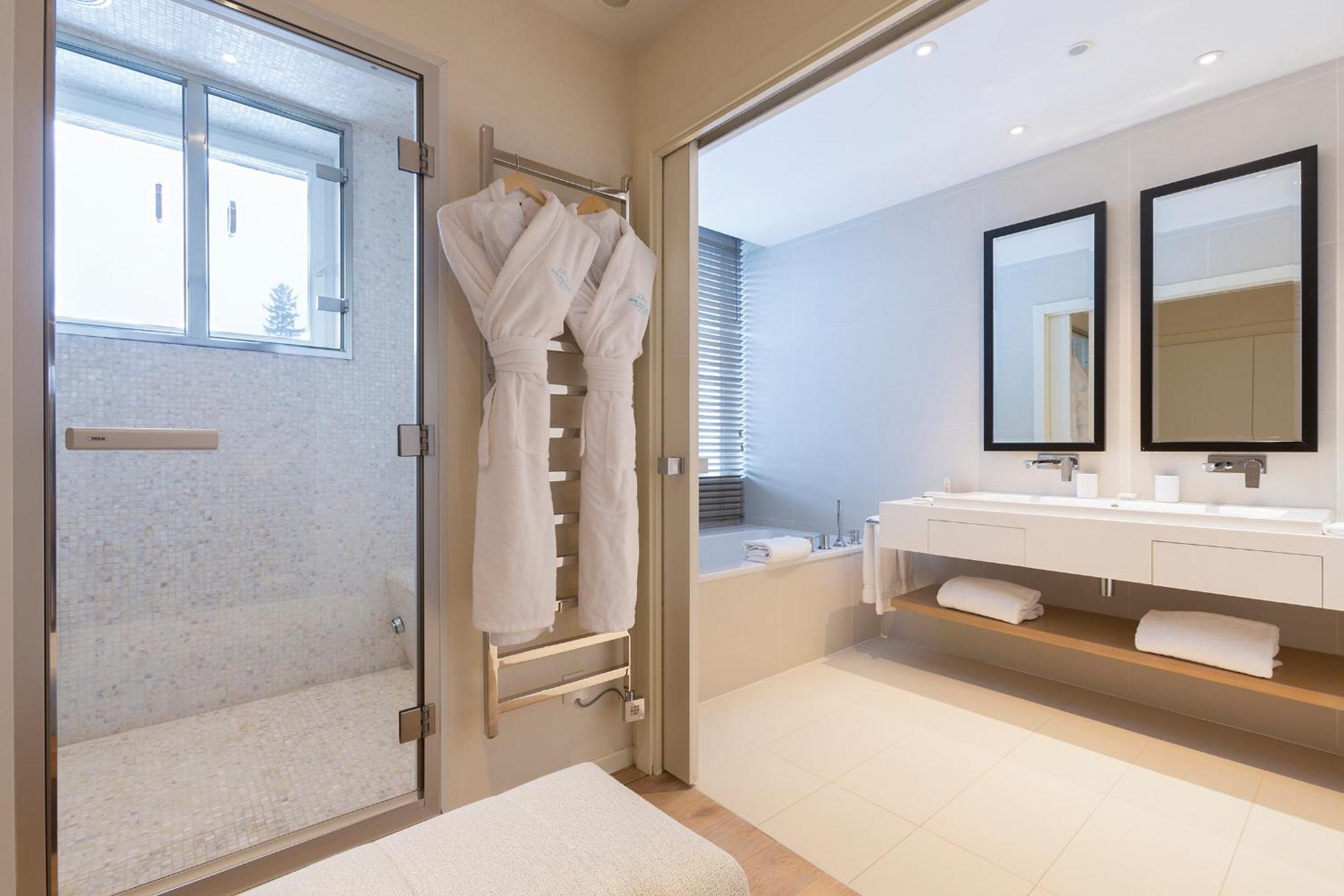 Hotel Mont-blanc 5*