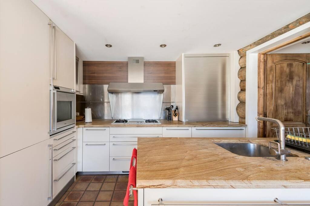 Spectacular Chalet With 5 Ensuite Bedrooms And Sauna Chalet *