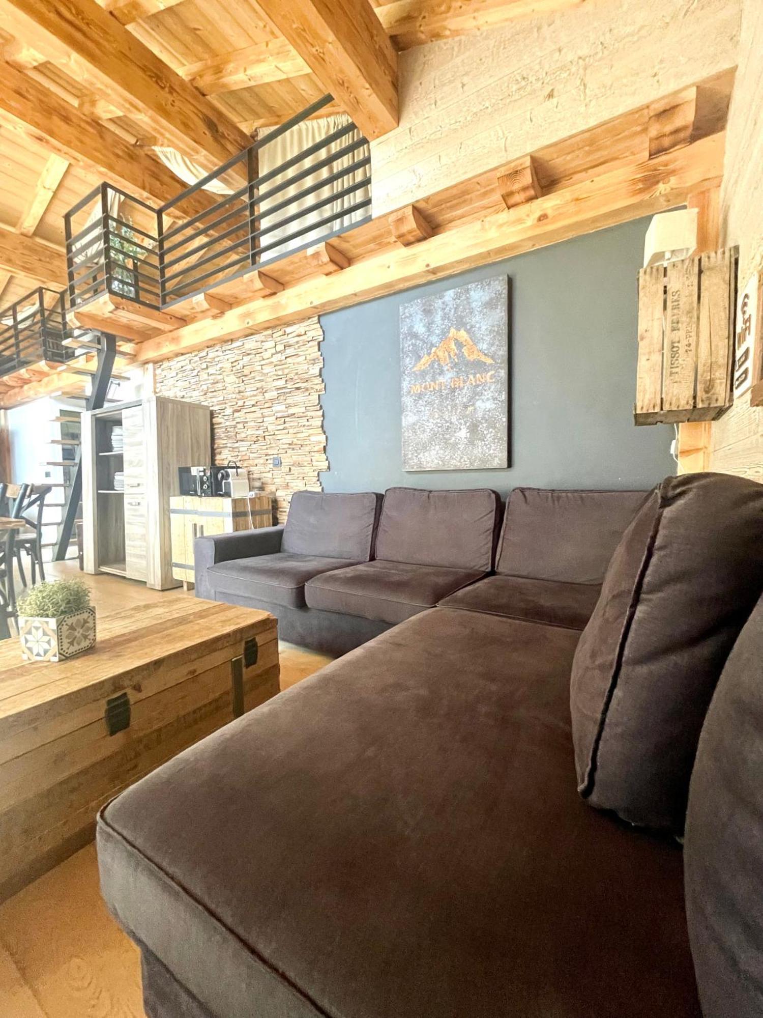 Le Petit Nicolas, Jacuzzi, Vue Mont Blanc Chalet