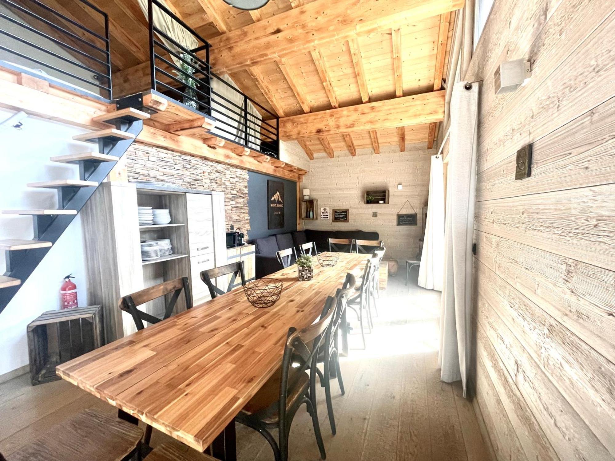 Chalet Le Petit Nicolas, Jacuzzi, Vue Mont Blanc Chamonix