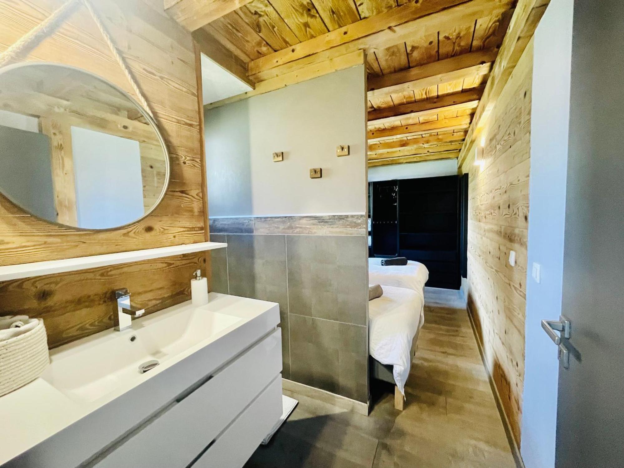 Chalet Le Petit Nicolas, Jacuzzi, Vue Mont Blanc Chamonix