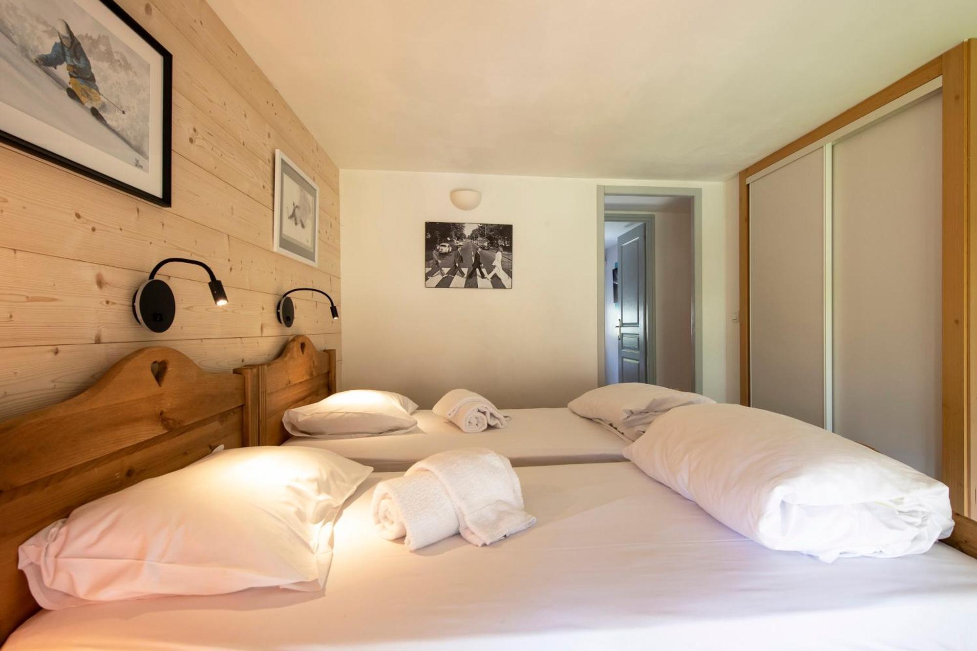 Grand Roc - Campanules 311 - Happy * Chamonix