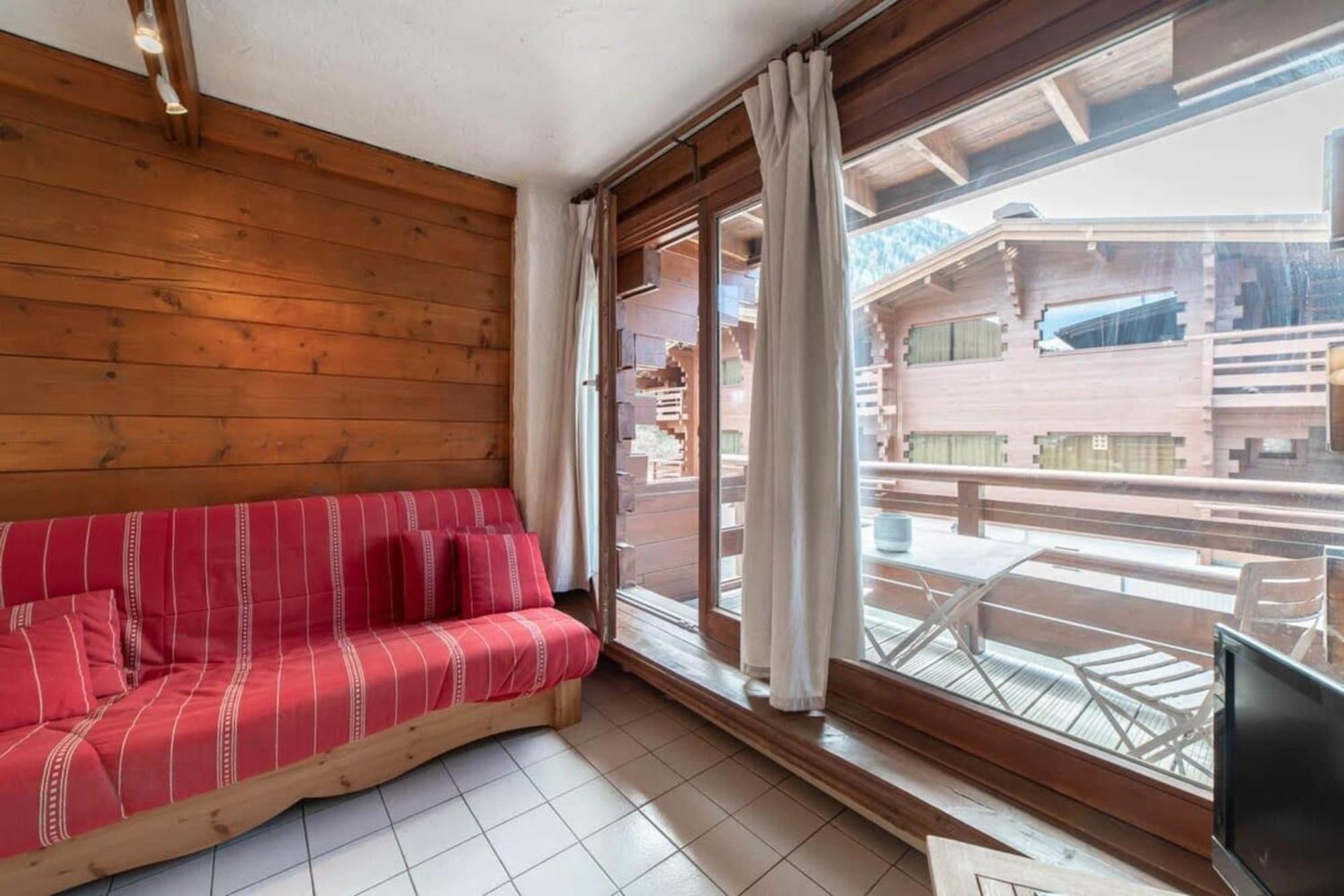 Montets Furnished Flat Apartment
