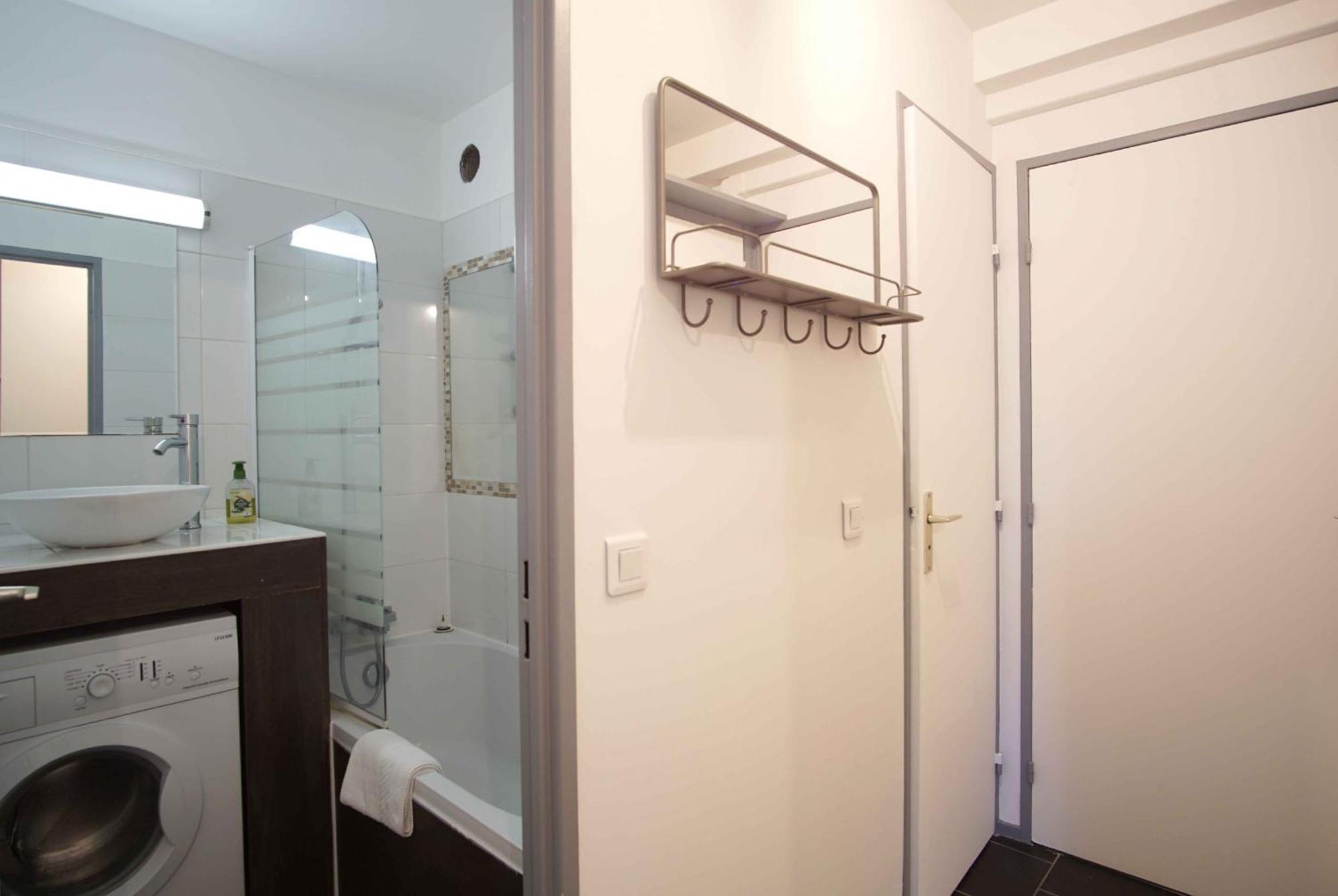 Snowline: Chamois Blanc Apartment Chamonix