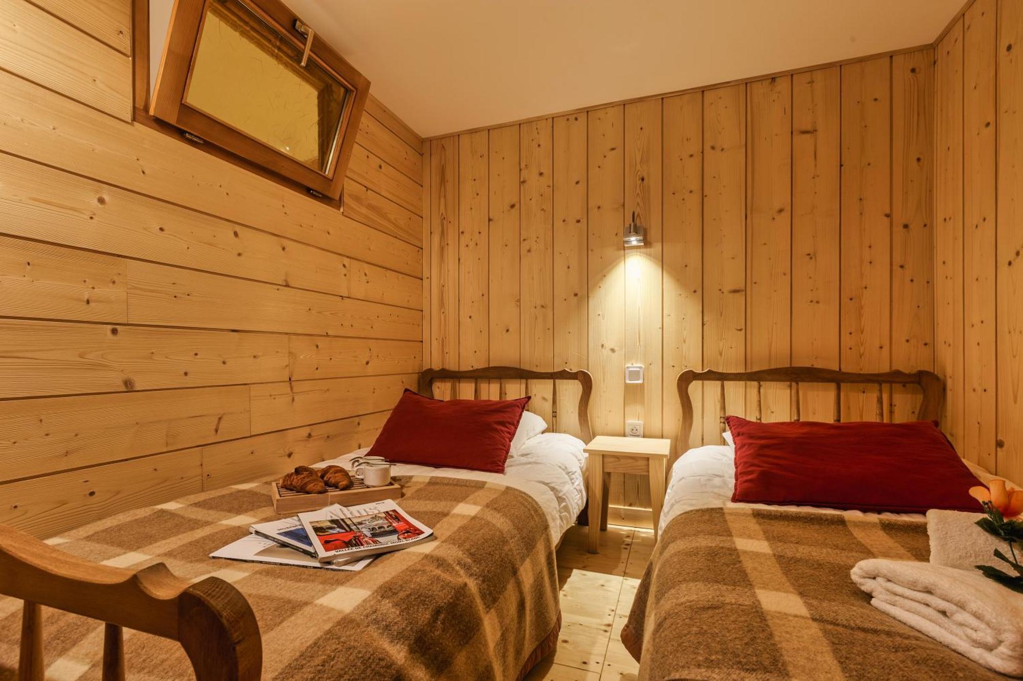 Apartment Grand Roc - Campanules 122 - Happy Chamonix