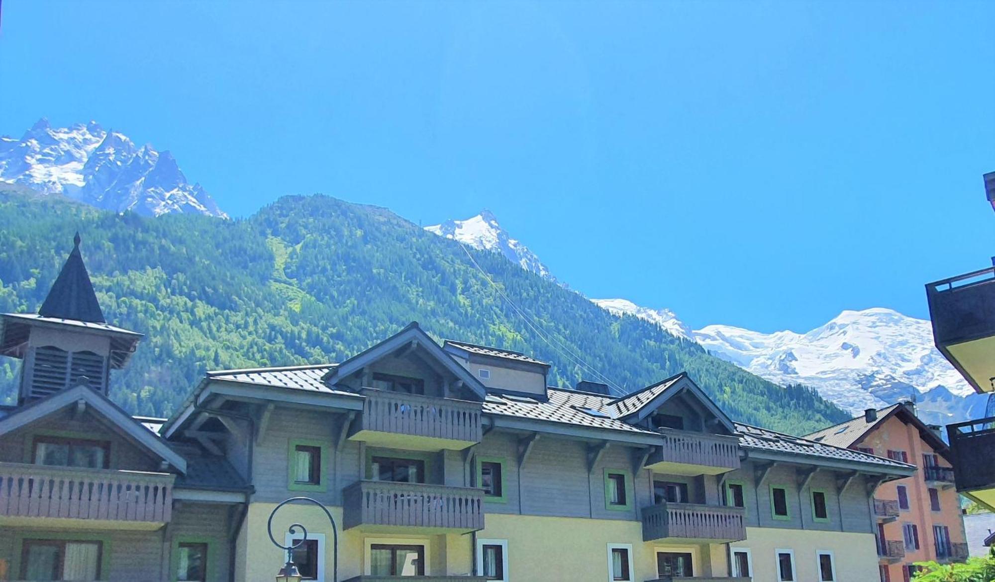 La Ginabelle Vue Mont Blanc Avec Piscine Apartment