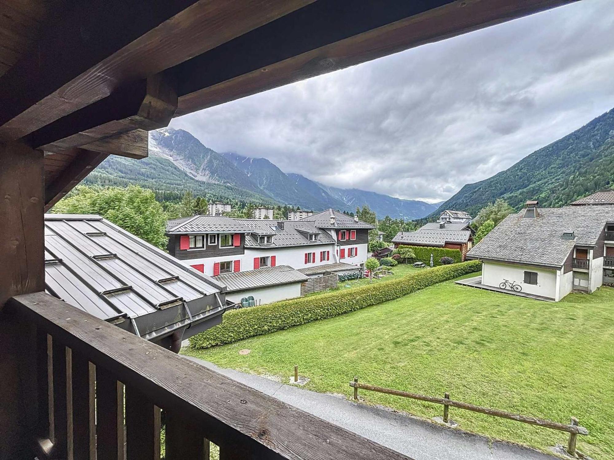 Apartment A Chamonix, 54m², 3 Chambres, 6 Personnes - 16 Clos Des Outannes, 74400 Chamonix-mont-blanc - Fr-1-507-79 *