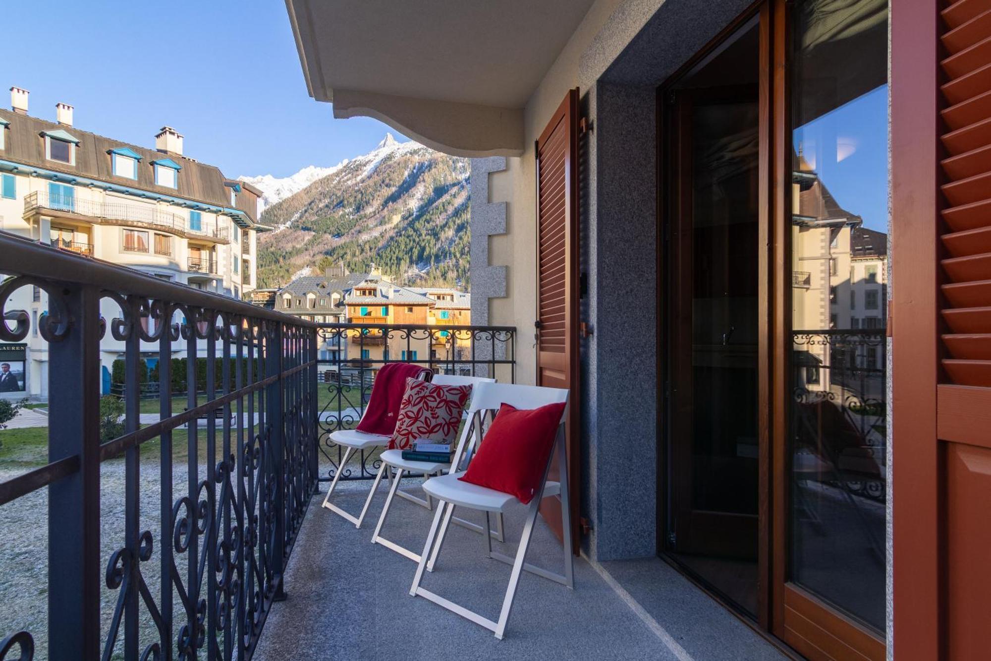Alpes Apt 4 Happy - Happy