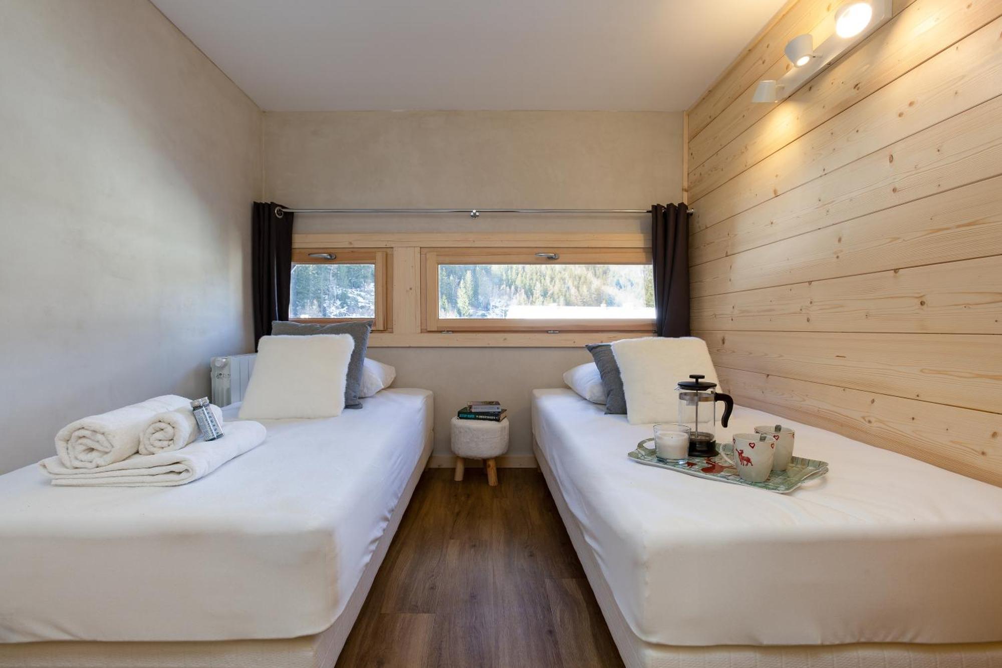 Apartment Grand Roc - Campanules 411 - Happy Chamonix