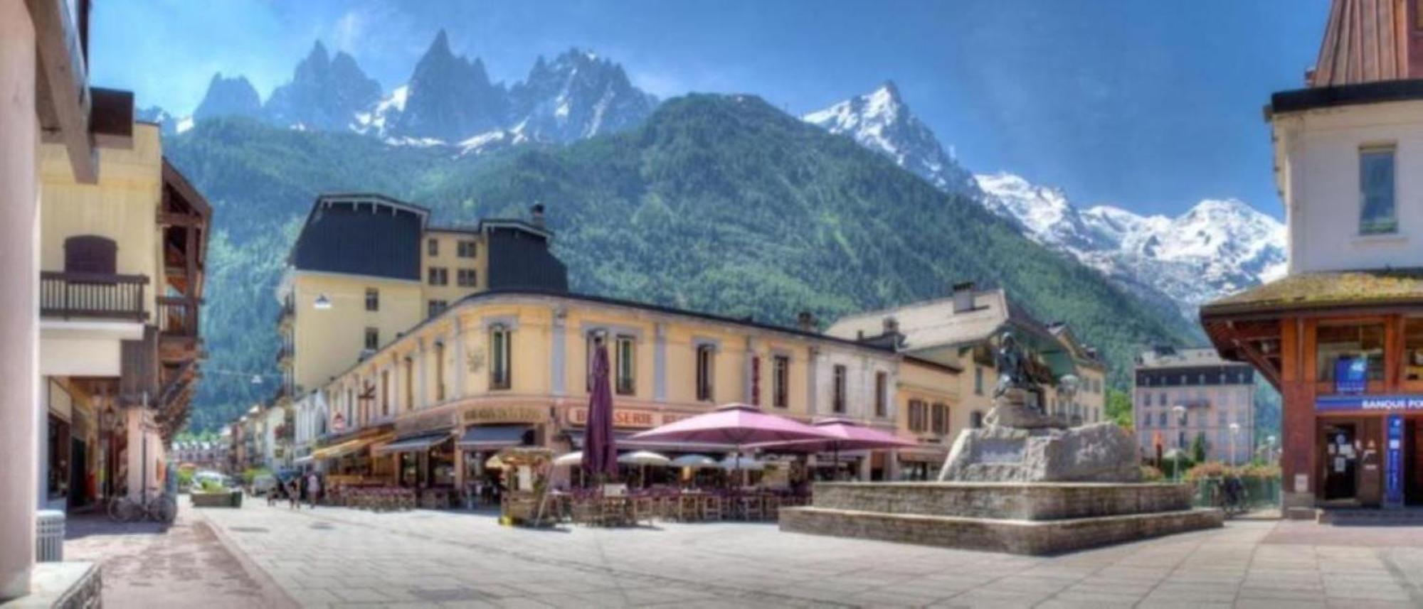 Du Brevent - Village Chamonix