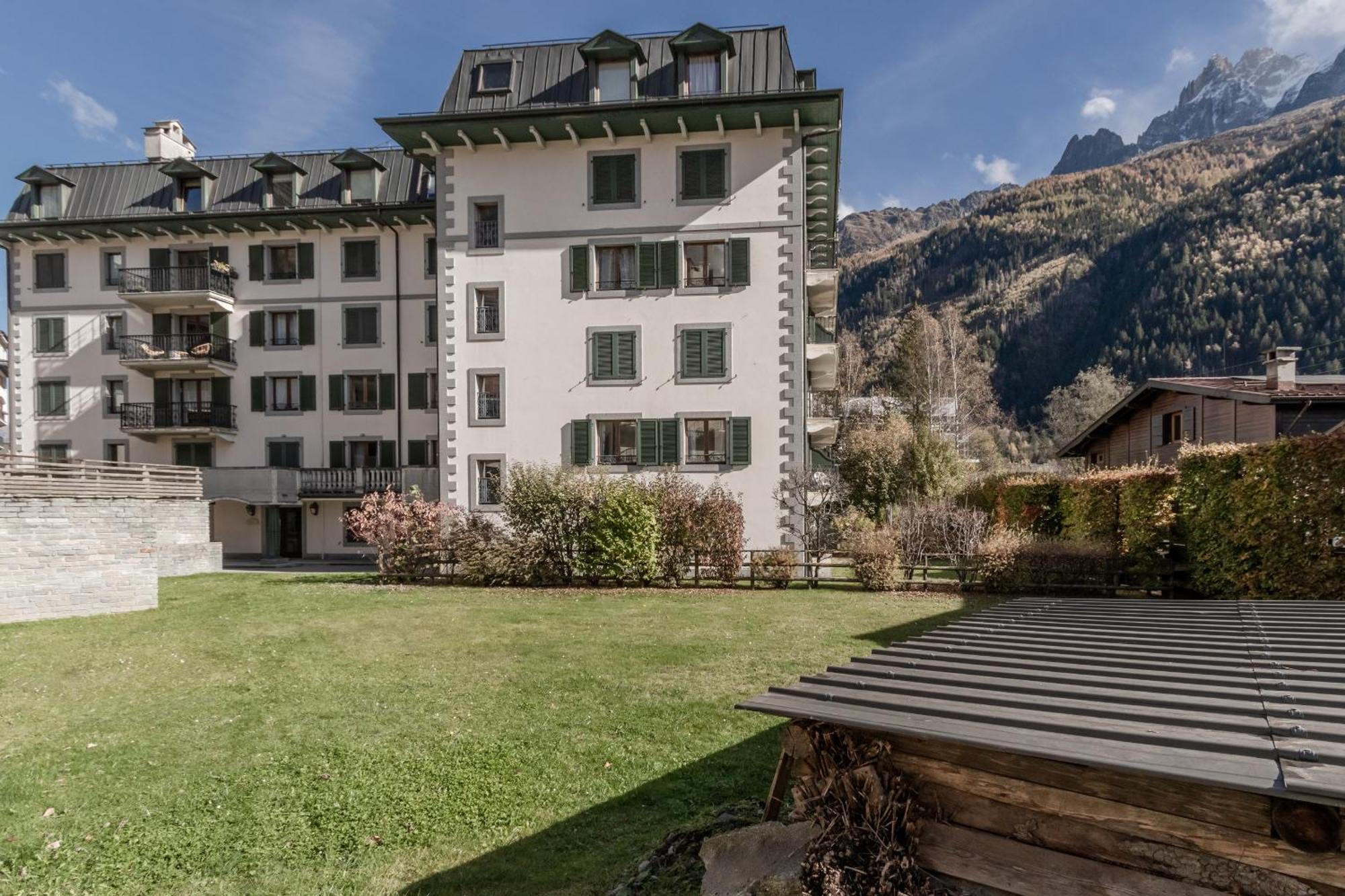 Bel Oiseau - Hypercentre - Balcon -chamonix Apartment *