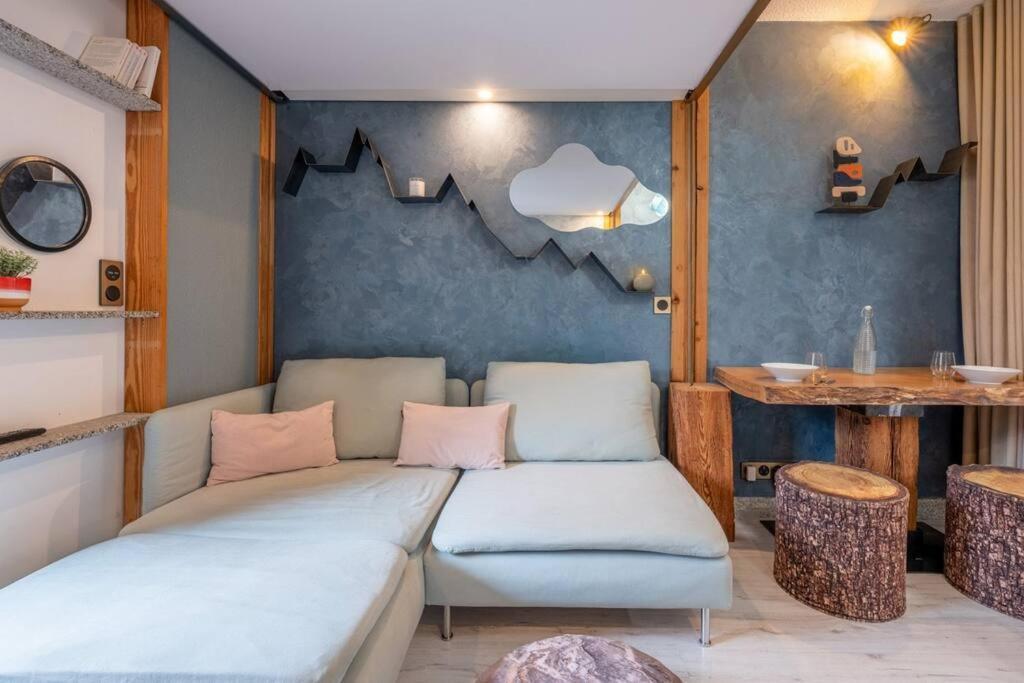 Apartment Lognan- New In The Center - By Cozee Chamonix