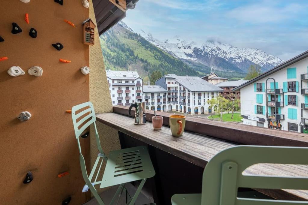 Apartment Lognan- New In The Center - By Cozee Chamonix