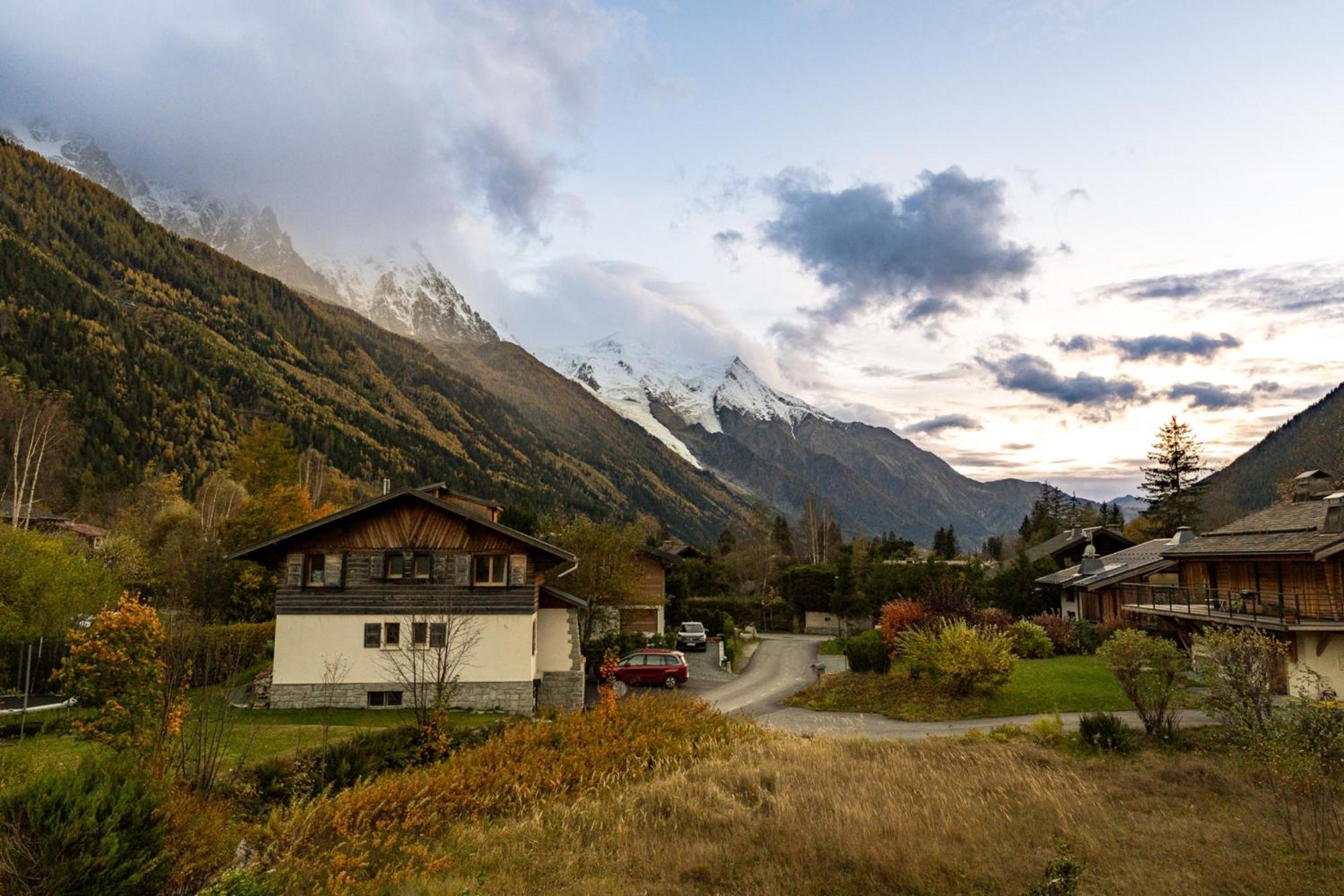 Josephine, Les Bois Chalet