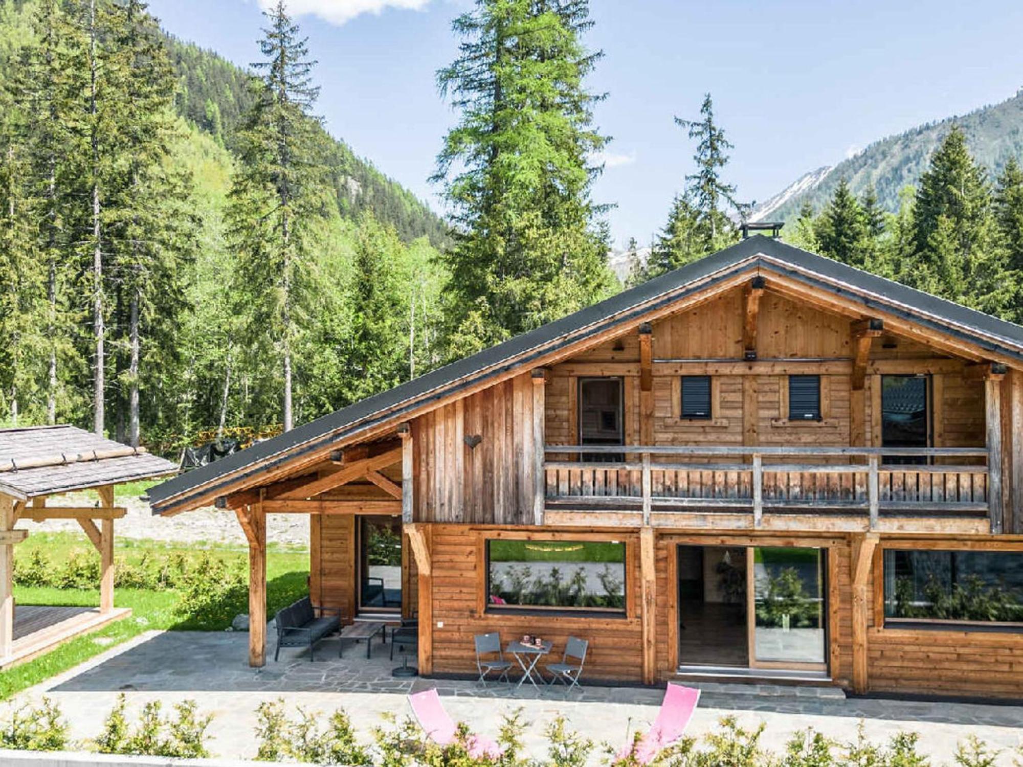 Moderne 4* Avec Sauna, Tv Et Parking A Argentiere - Fr-1-343-180 Chalet *