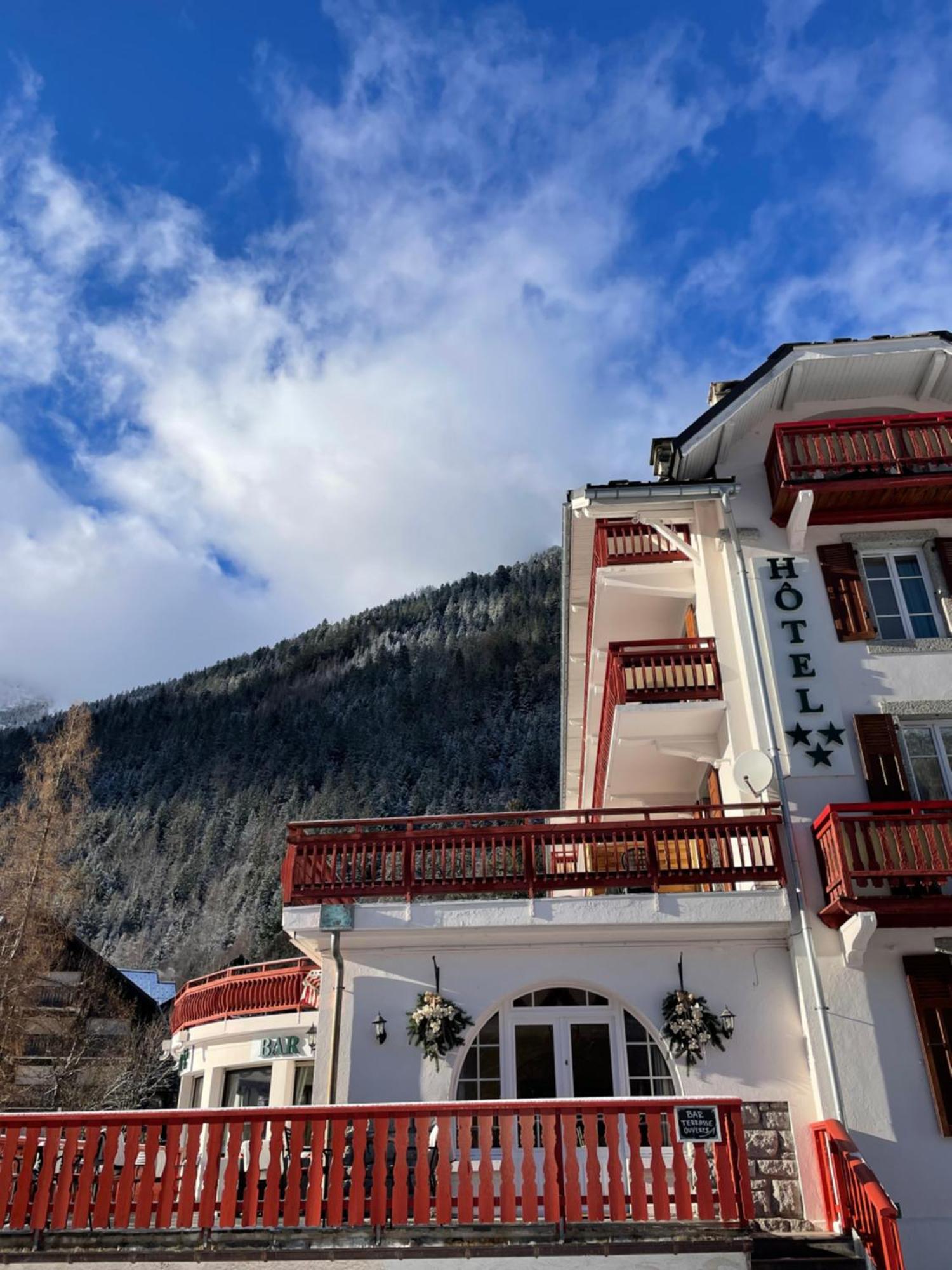 La Sapiniere Hotel 3*