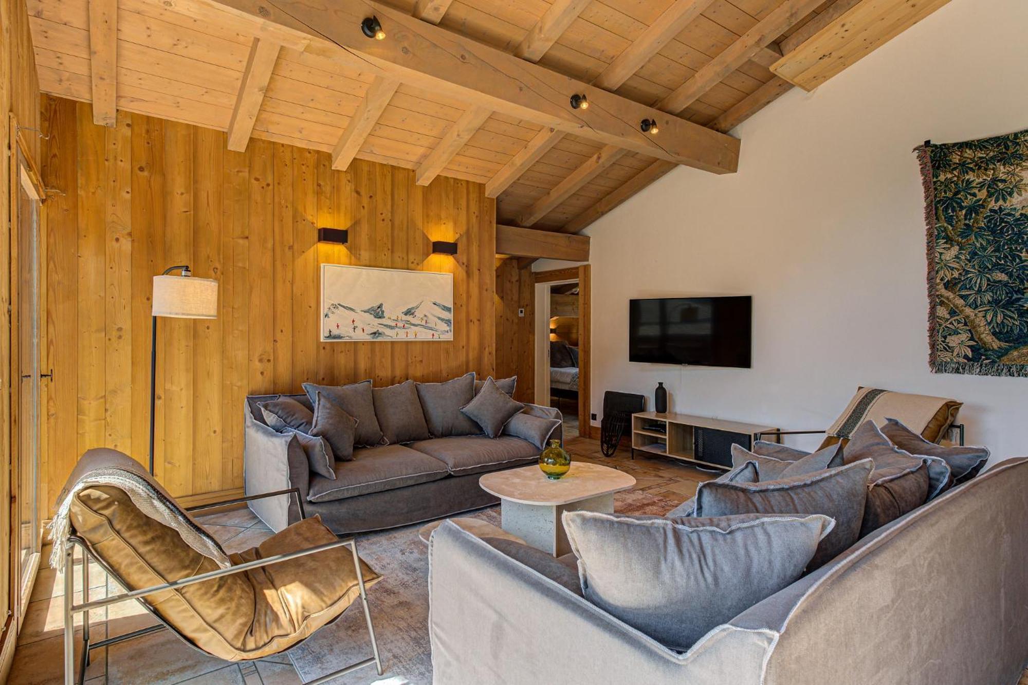 Soleil, Alpes Travel, Argentiere, Sleeps 9