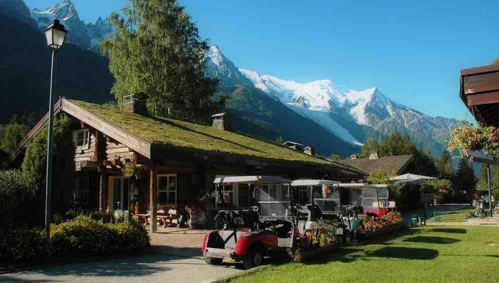 Design Centre 6 Pers Parking Chamonix
