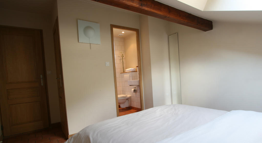 Bed & Breakfast Chalet Les Pelerins 2*