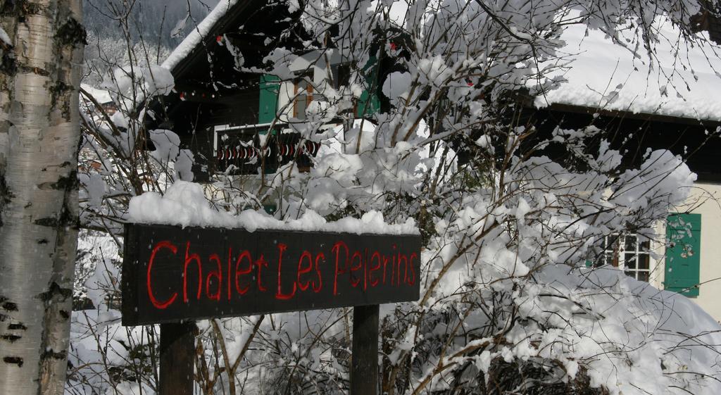 Bed & Breakfast Chalet Les Pelerins 2*