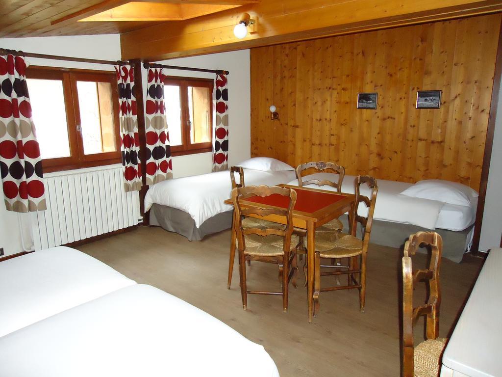 Couette-café Beausoleil 3*