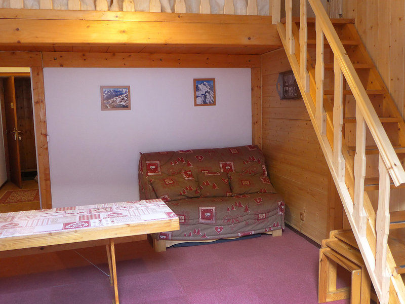 Les Evettes Apartment *