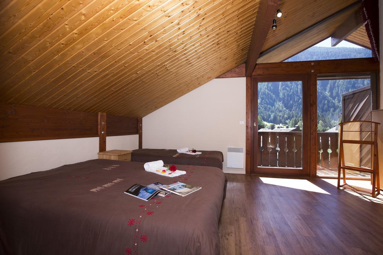 Chantey Mourry 67 - Happy Chalet