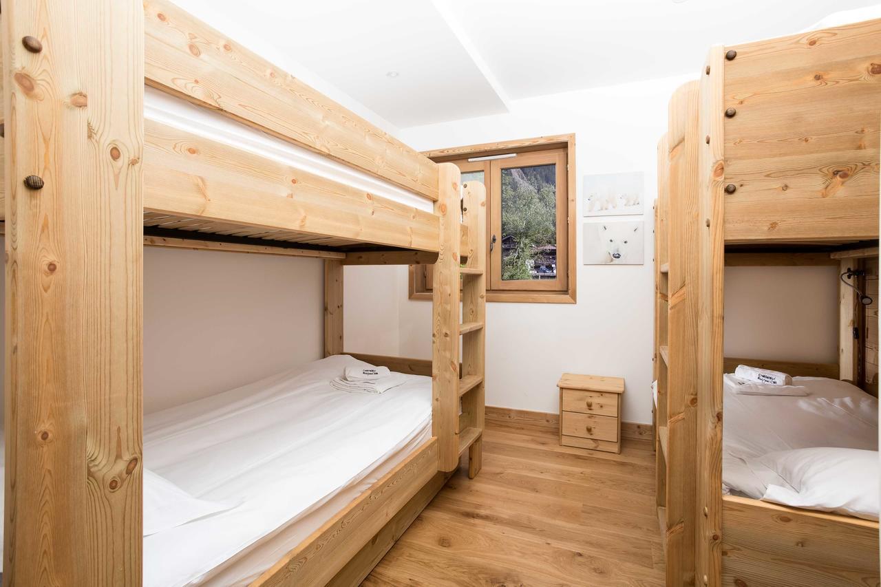 Grand Paradis 11 - Year * Chamonix