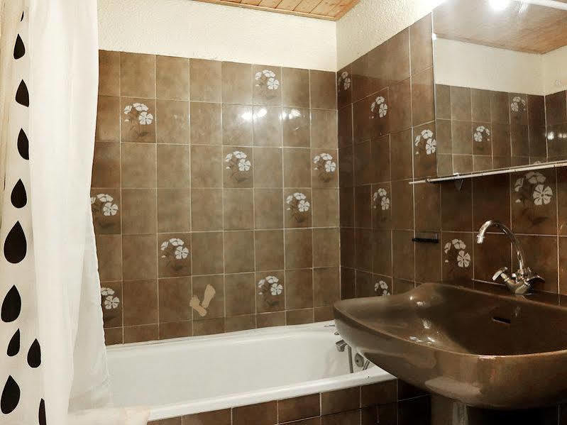Le Pavillon Apartment *