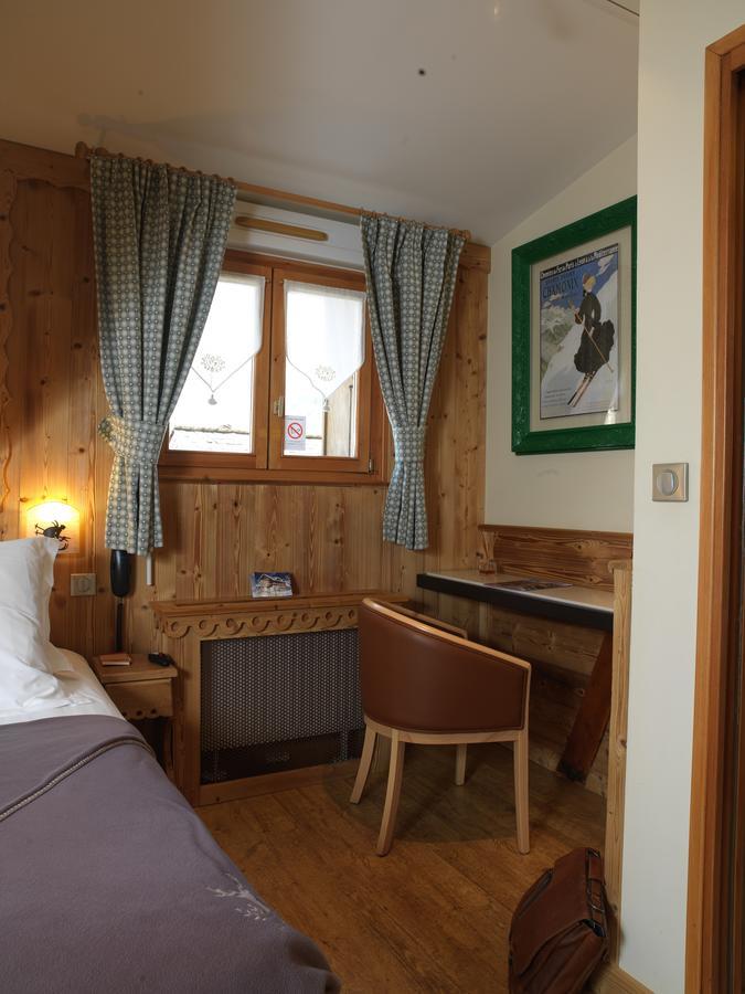 Du Manoir Hotel 3*