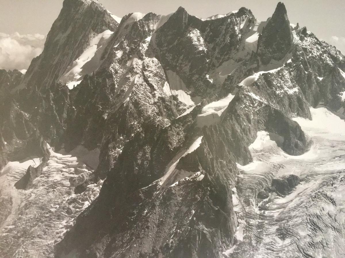 Aiguille Verte&spa Chamonix