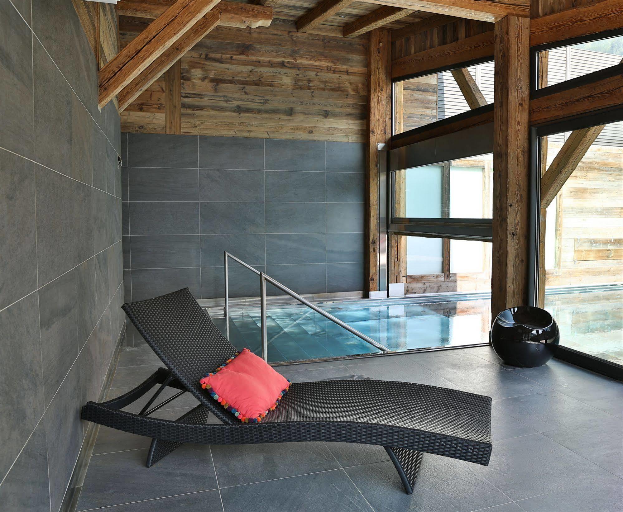 Le Montana & Hotel 4*