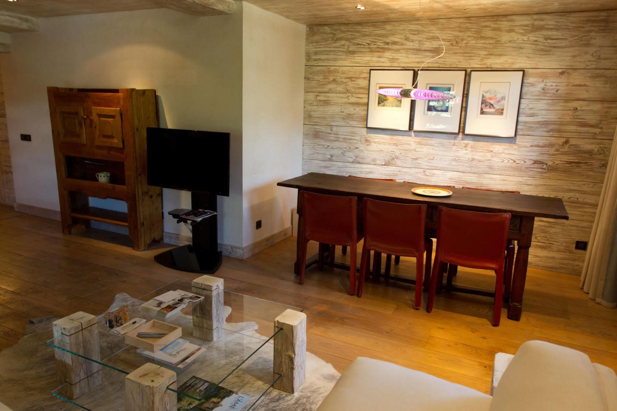Le Hameau 1er Hotel