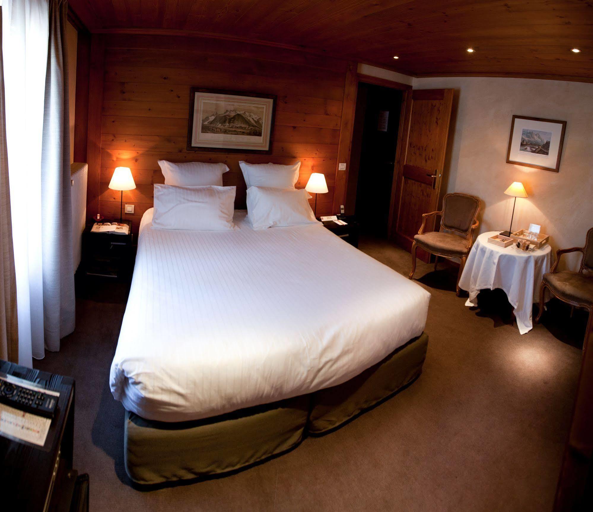 Le Hameau 1er Hotel