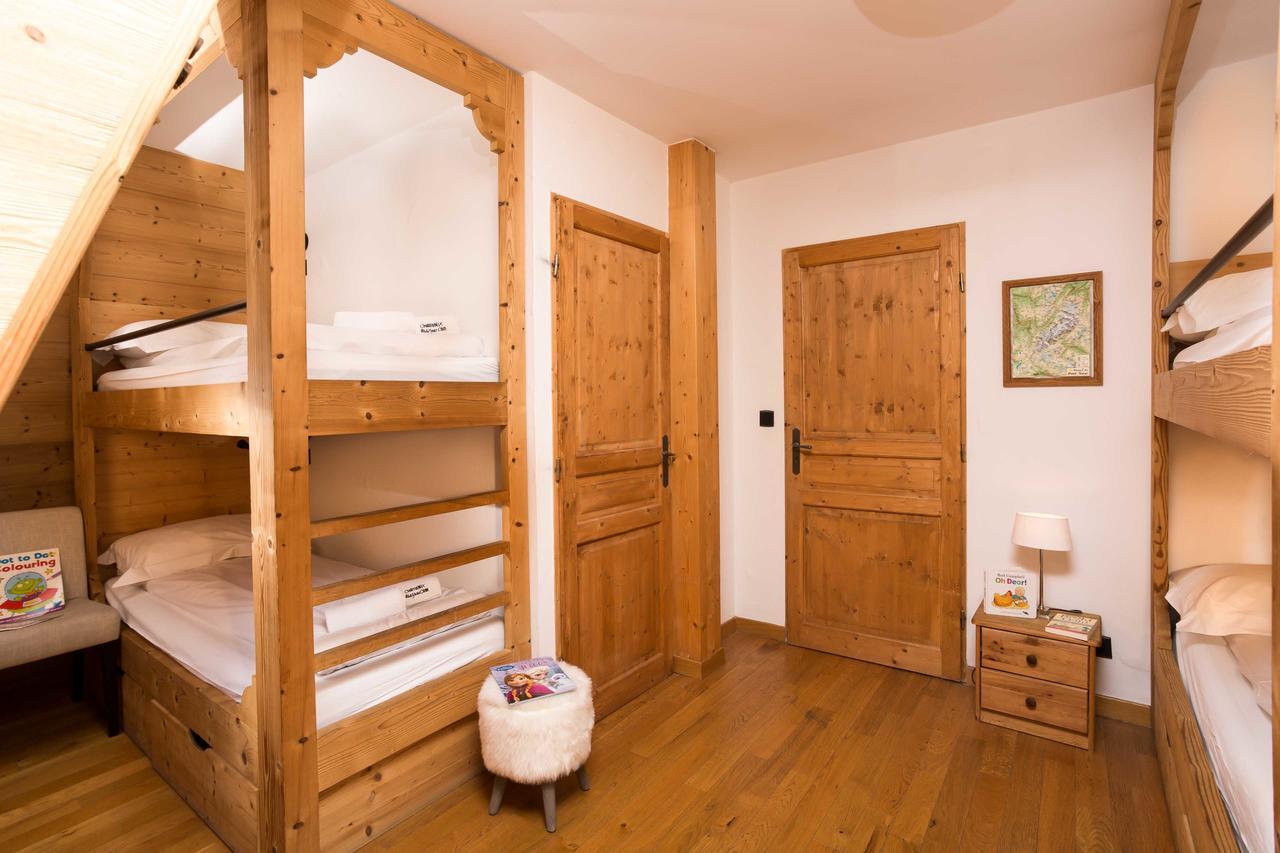 Apartment Le Paradis 18 - Year