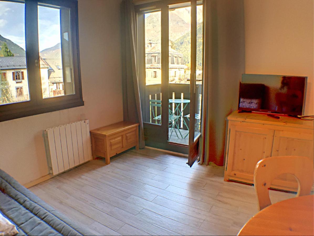 Aster Apartment