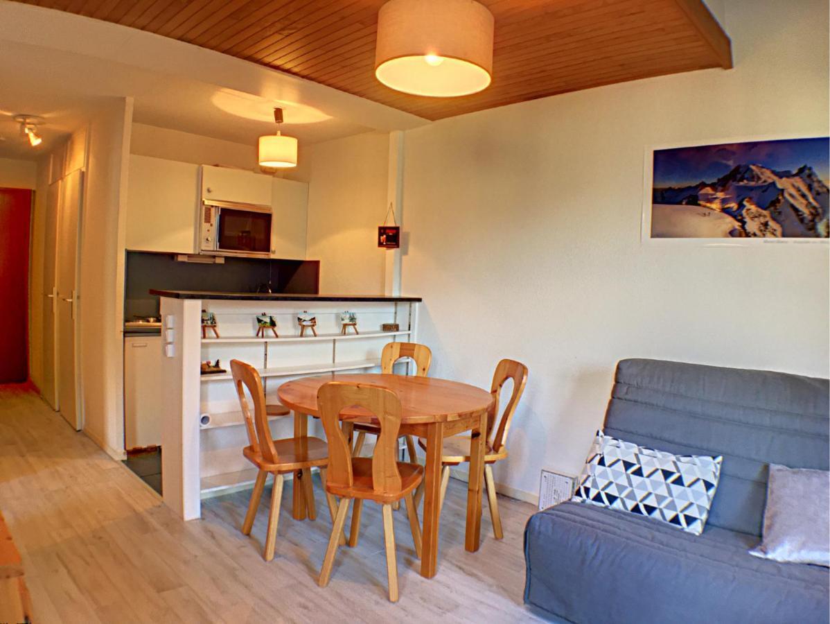 Aster Apartment *