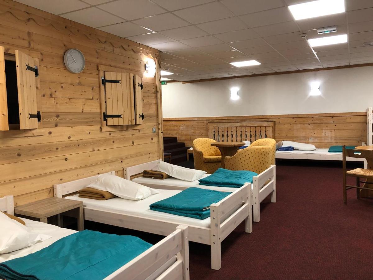 Alpenrose Hostel *